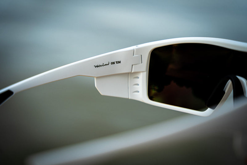 Load image into Gallery viewer, Waterland Fishing Sunglasses - On&#39;Em
