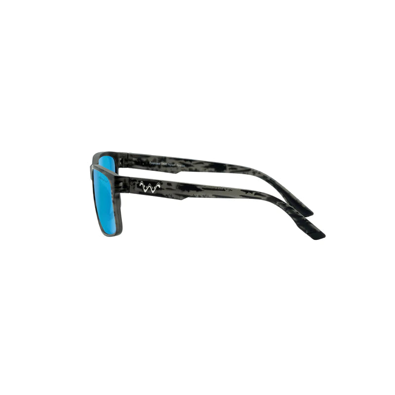 Load image into Gallery viewer, Waterland Fishing Sunglasses - Sobro / Blackwater
